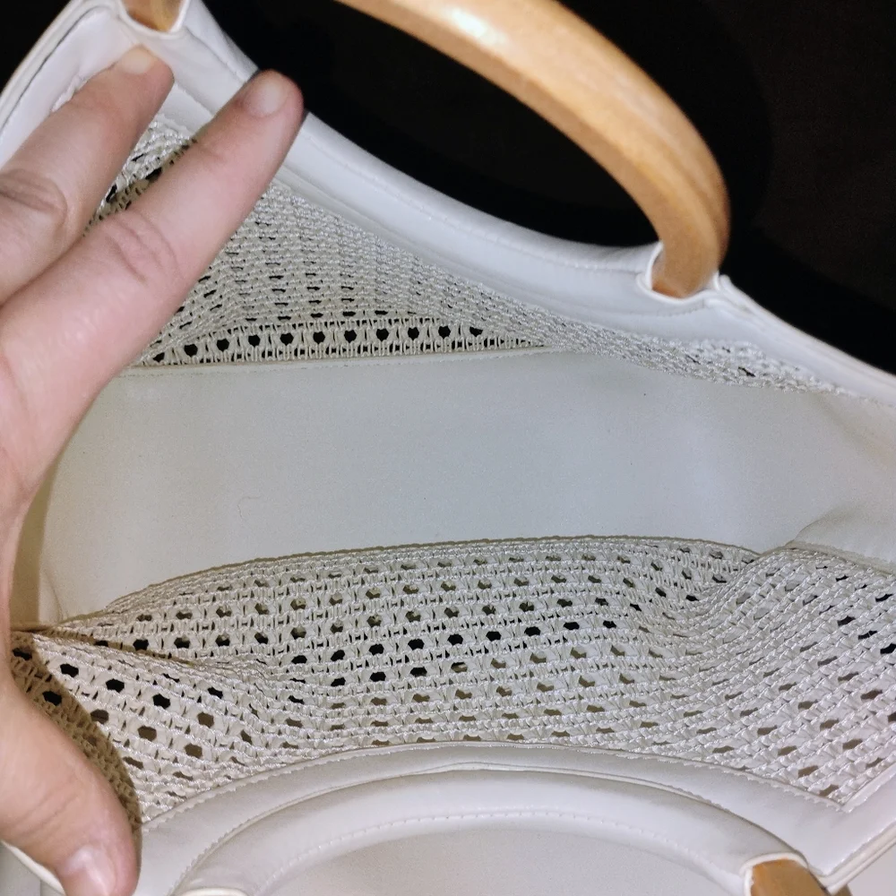 Mali + Lili Brielle Woven Tote w/ Removable Pouch 2-in-1 White Purse Wood Handle